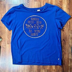 Levi’s "Have a good time in your Levi’s" cropped blue scooped T-shirt womens M